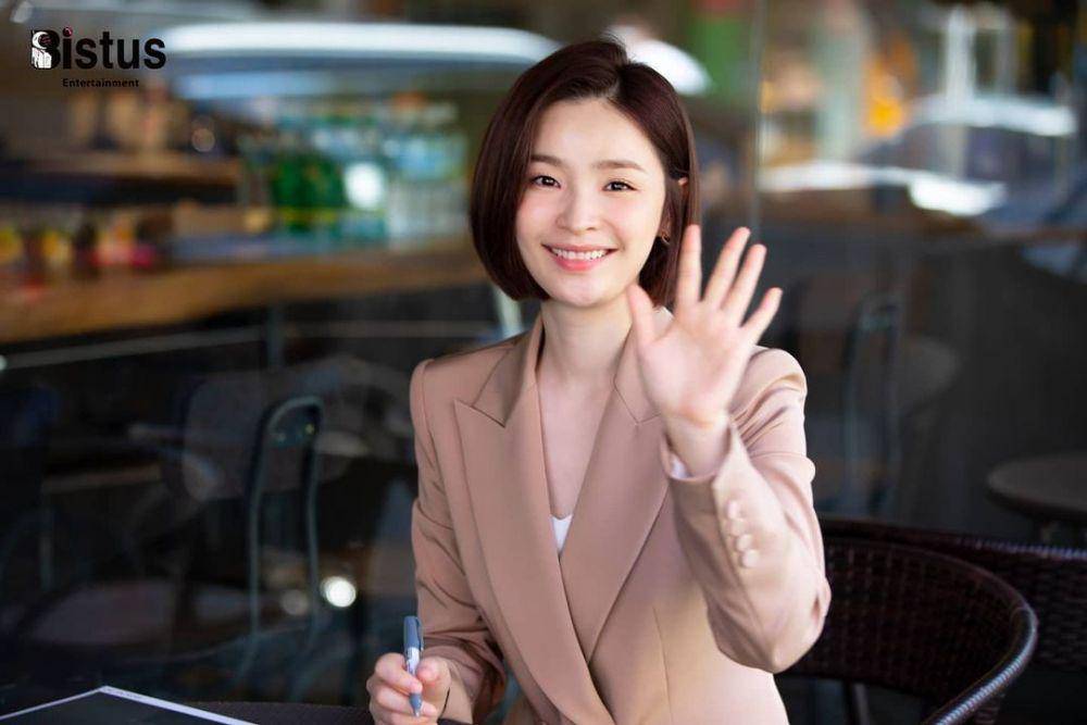 Jeon Mi Do (instagram.com/bistus_official)