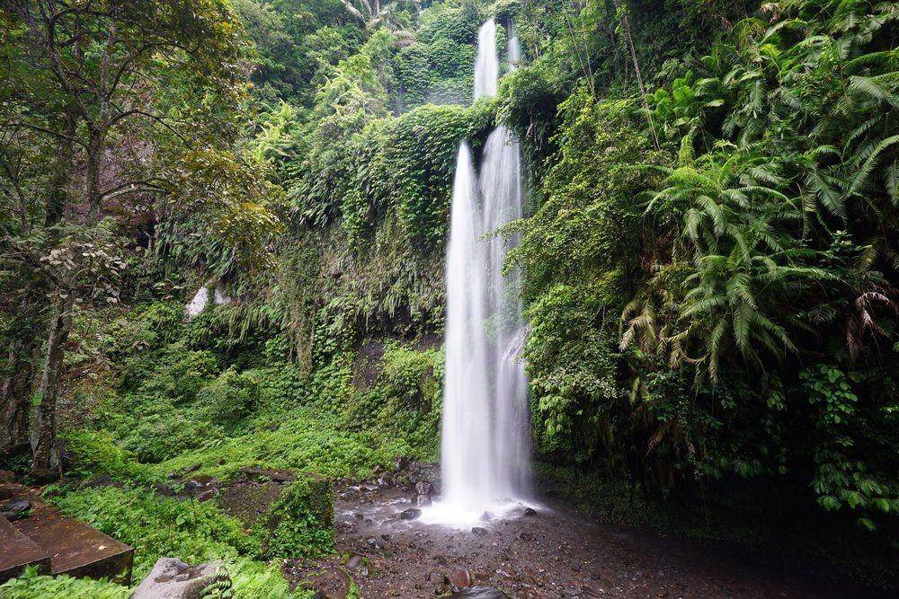 Air terjun Sendang Gile tempat wisata di Lombok Selain pantai