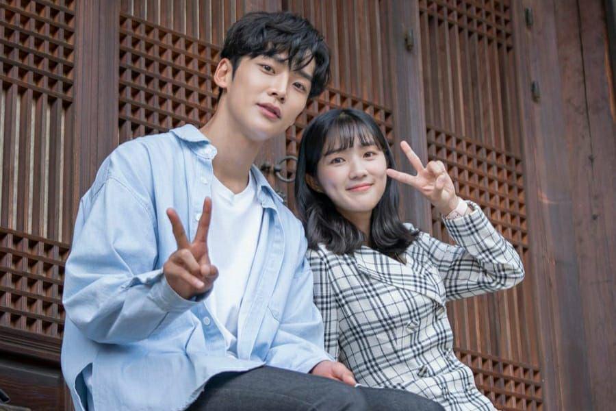 Rowoon dan Kim Hye Yoon (dok. MBC/Extraordinary You)