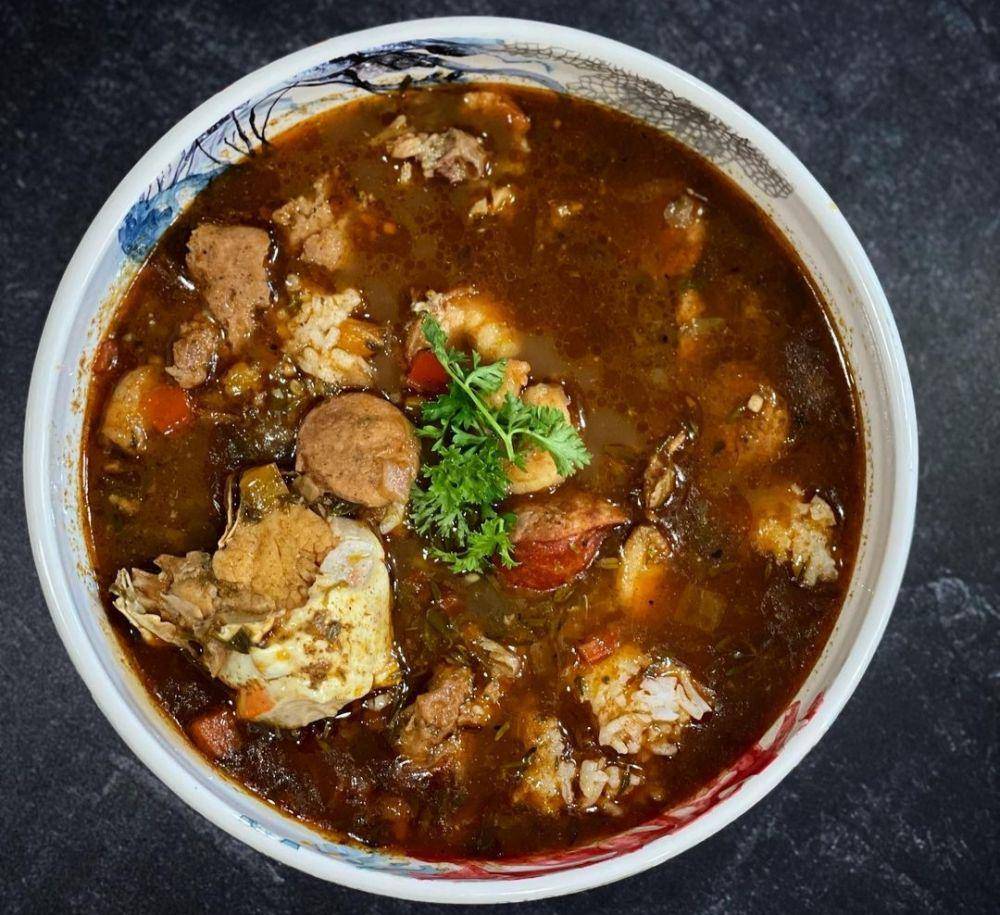 gumbo (instagram.com/splendidlyflavored)