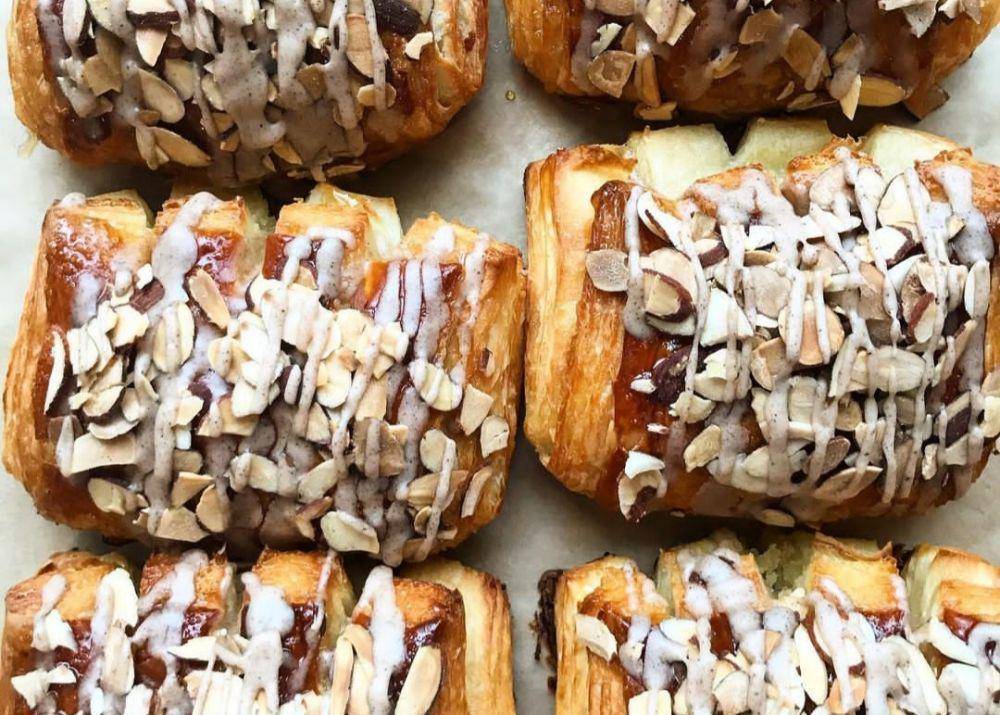 bear claw (instagram.com/loafdurham)