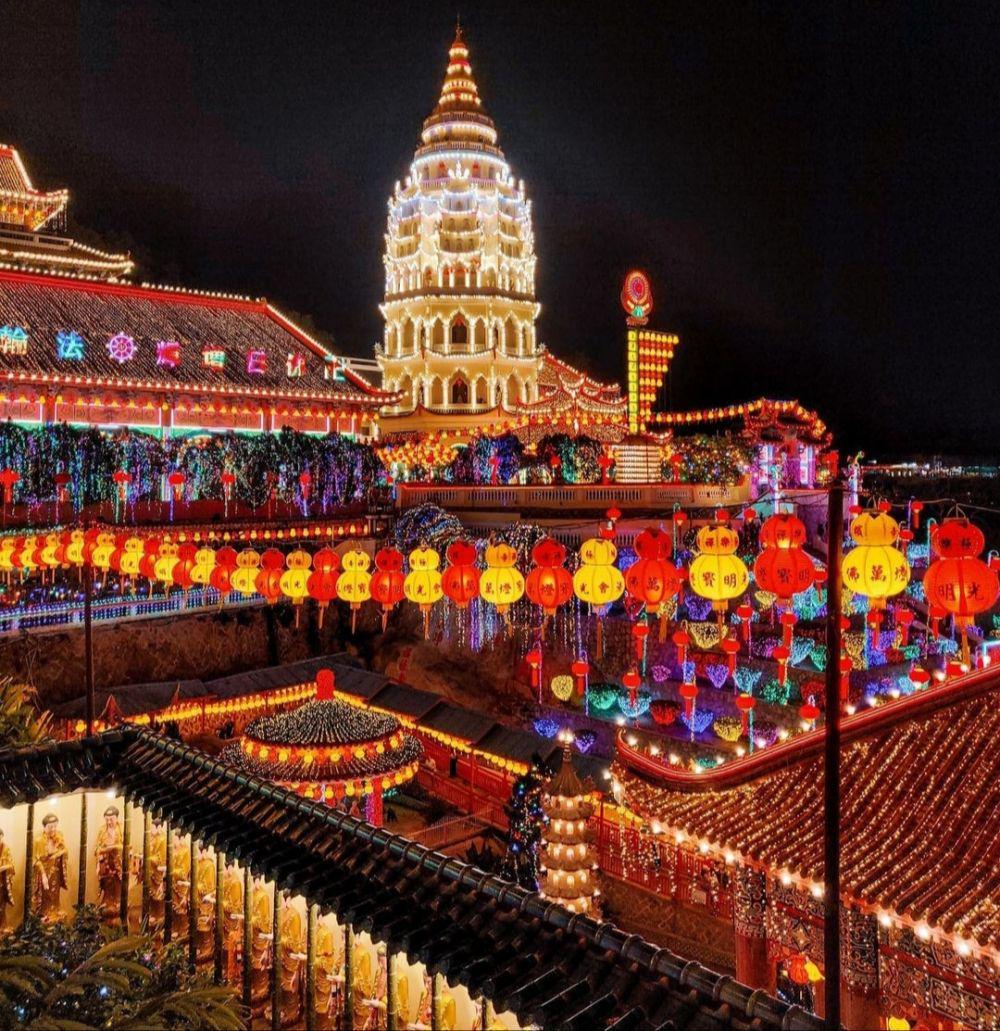 Kek Lok Si Temple (instagram.com/nasamthaufyq)