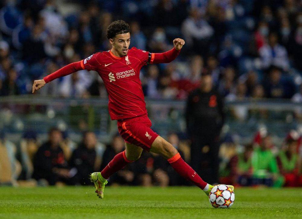 Curtis Jones, salah satu pemain muda berbakat milik The Reds (instagram.com/curtisjr)