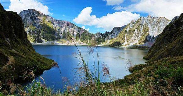 Danau Gunung Pinatubo (instagram.com/theabgerona)