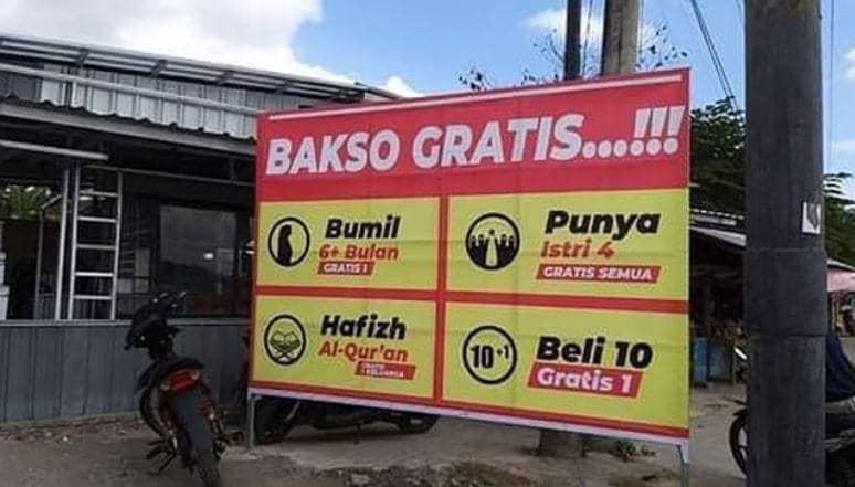 tulisan di spanduk promo (Instagram.com/awreceh.id)