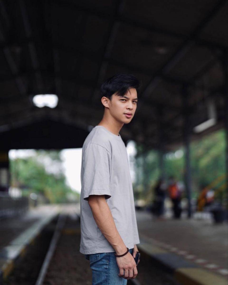 Rey Mbayang (instagram.com/rey_mbayang)