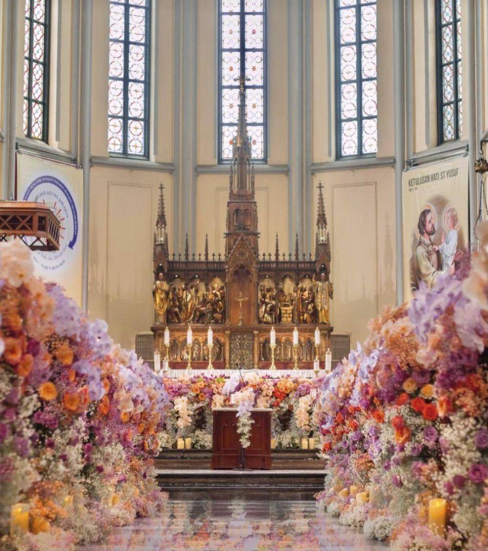 Gereja Katedral, Jakarta (twitter.com/AdiKaGuna)