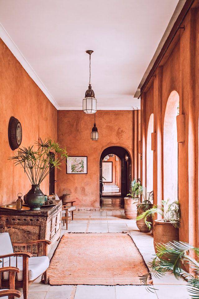 ilustrasi dekorasi lorong (unsplash.com/@orlovamaria)
