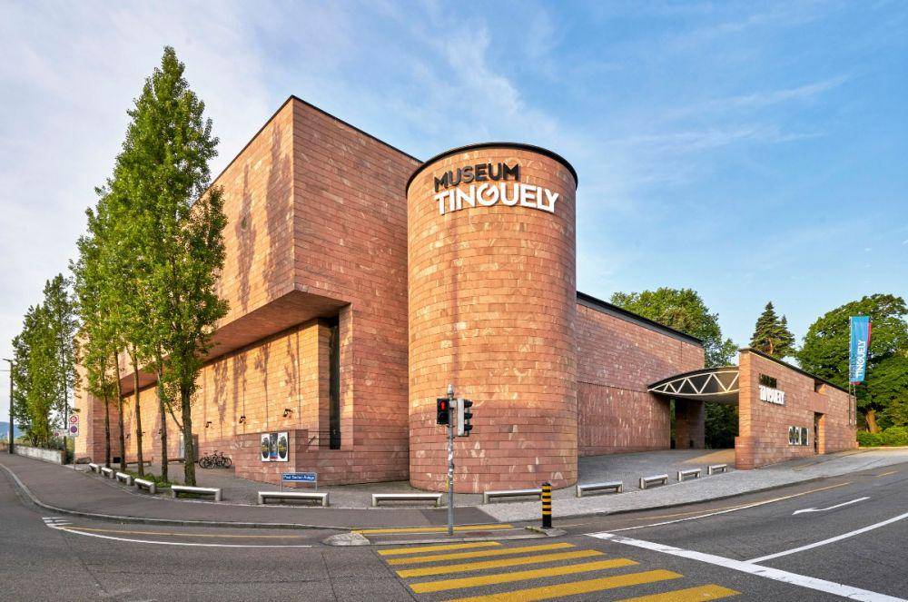 Museum Tinguely, salah satu museum terkenal di Basel, Swiss (tinguely.ch)