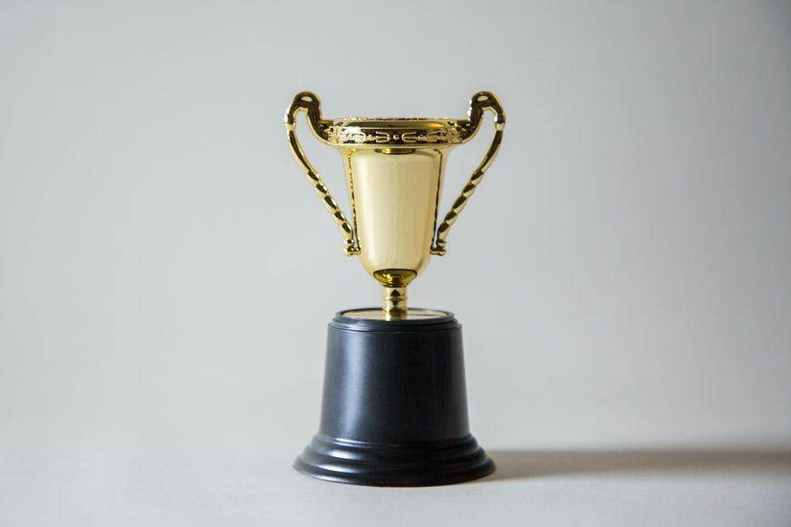 Piala sebagai simbol kemenangan (Unsplash/Giorgio Trovato)
