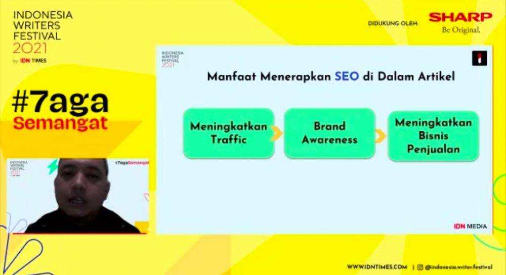 Jumawan Syahrudin menjadi pembicara di Indonesia Writers Festival 2021. (YouTube.com/IDN Times)