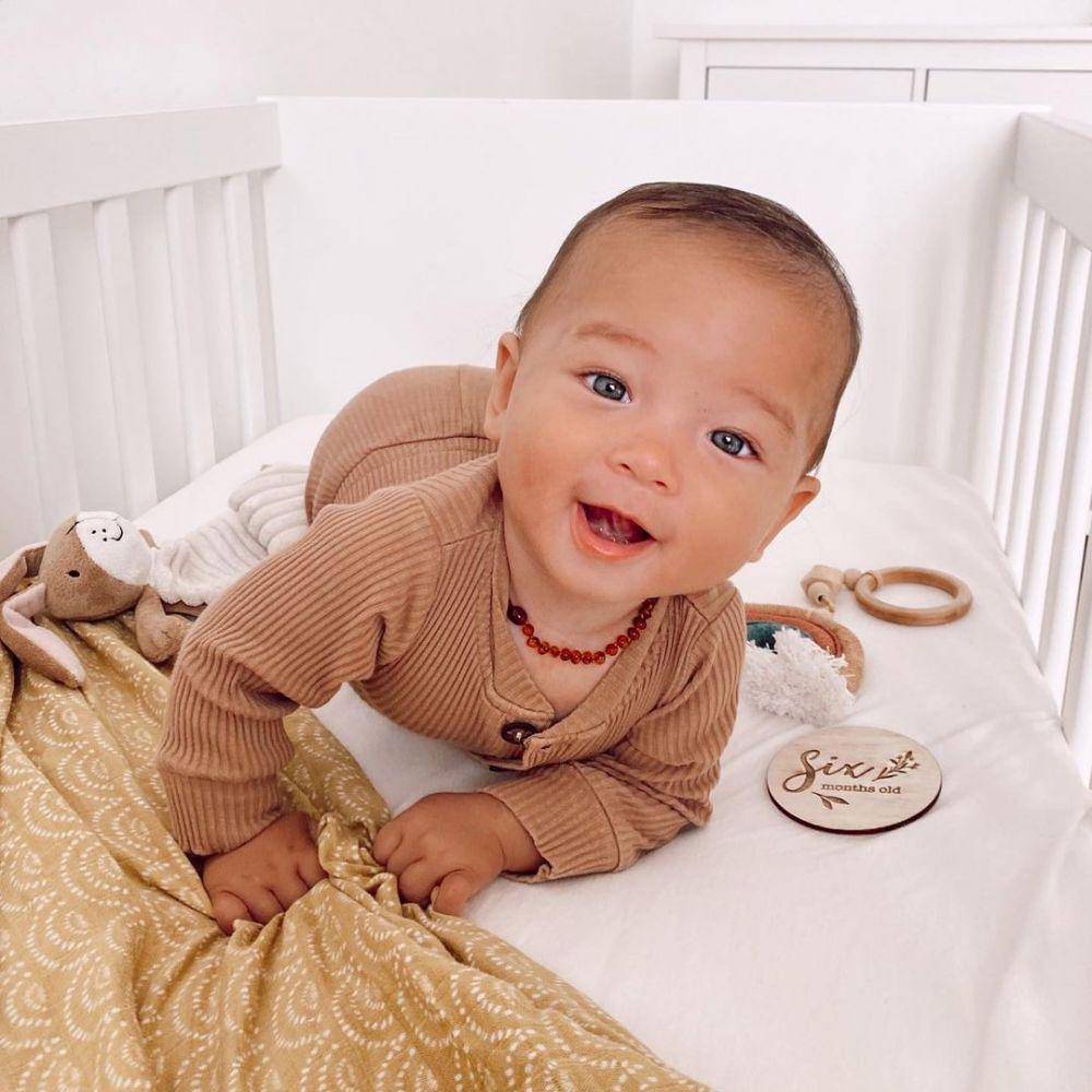 Kiyoji Kaynen Bachdim (instagram.com/kiyojikaynenbachdim)