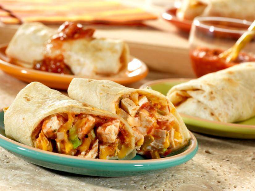 ilustrasi chicken chimichangas (www.foodnetwork.com)