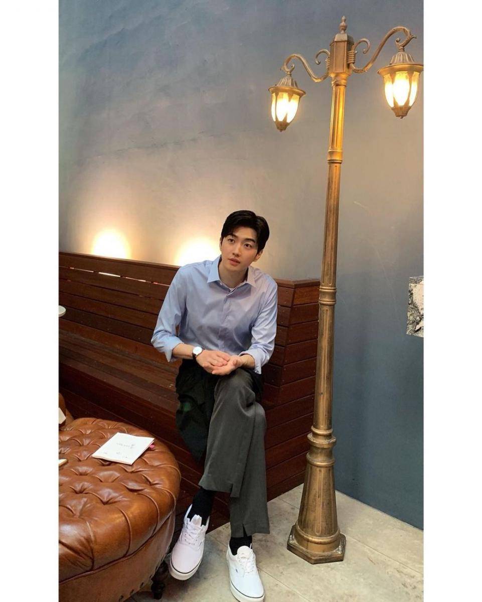 Kang Hoon (instagram.com/khoonyy)