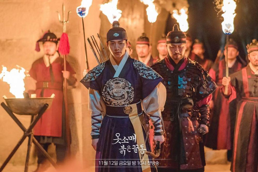 Junho 2PM di drama The Red Sleeve (instagram.com/mbcdrama_now)