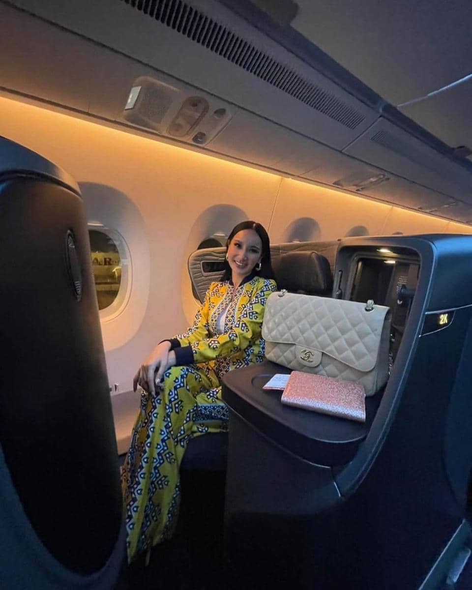 Artis foto di dalam pesawat (Instagram.com/ivan_gunawan/)