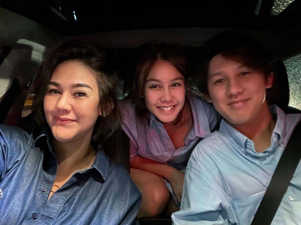 potret Sissy Priscillia dan kedua adiknya (instagram.com/sysiio)