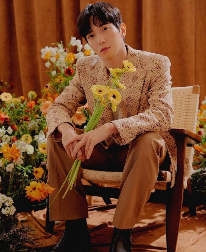 Jung Yong Hwa (instagram.com/jyheffect0622)