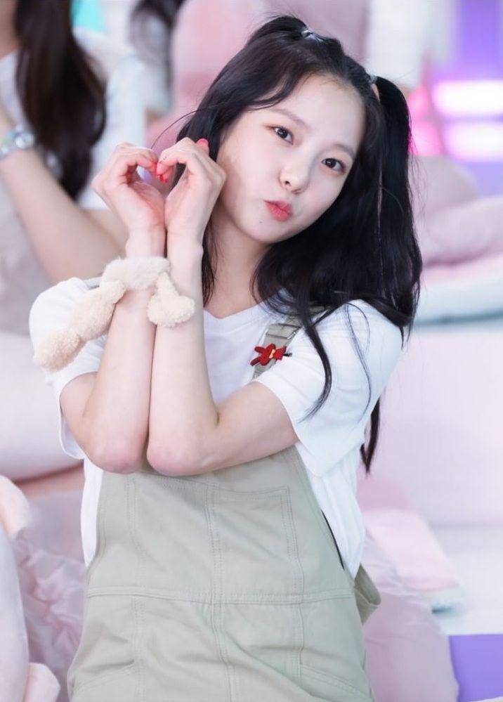 Choi Yu Jin (instagram.com/girlsplanet999)
