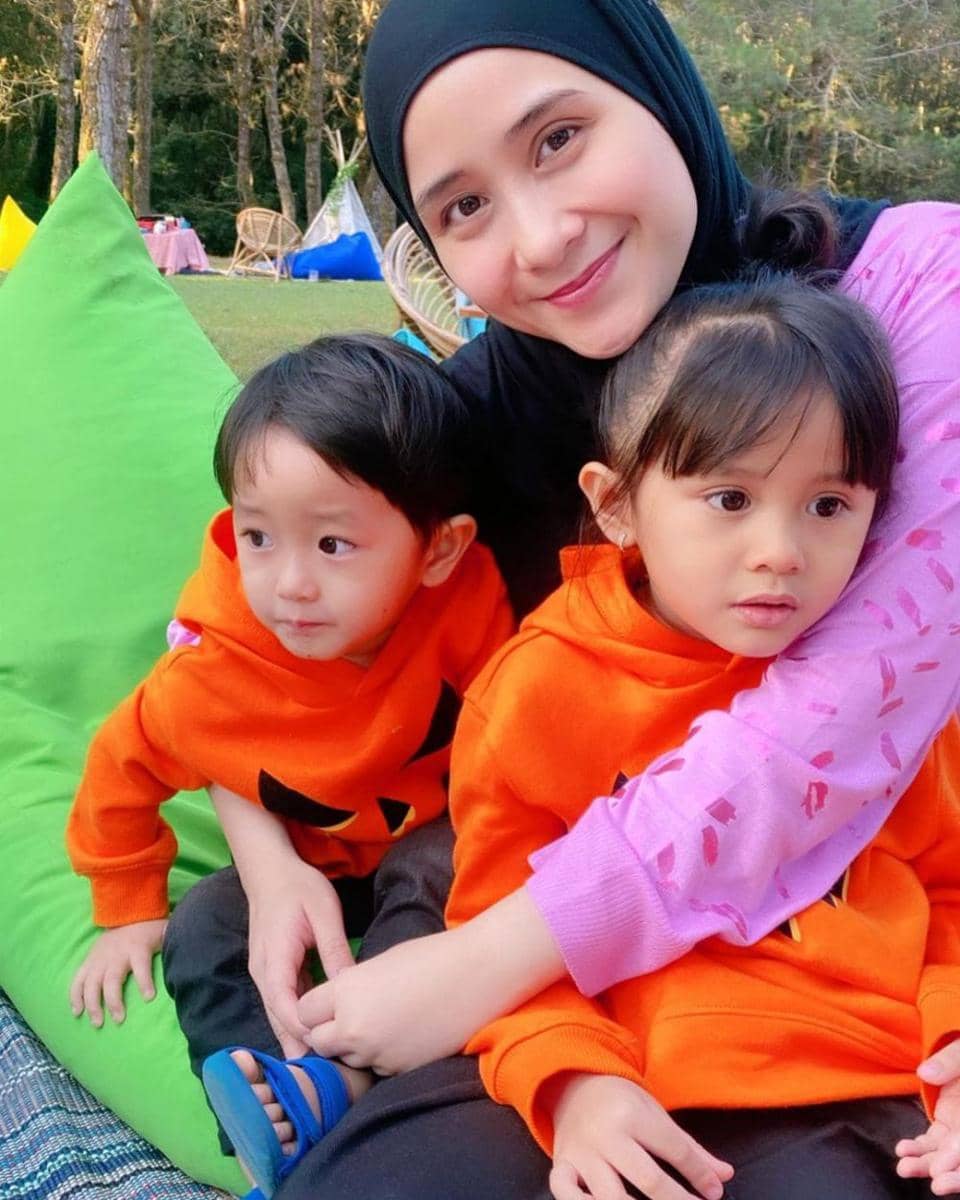 Ryana Dea dan buah hati (instagram.com/ryana_dea)