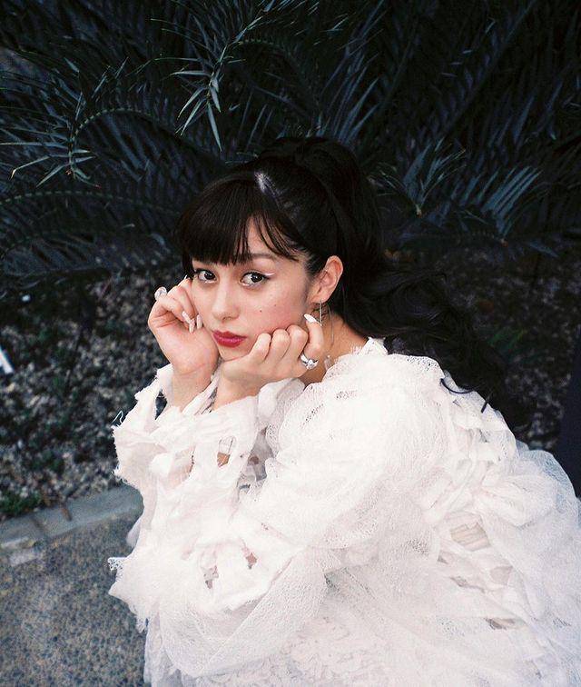 Ayami Nakajo (instagram.com/nakajo_ayami)