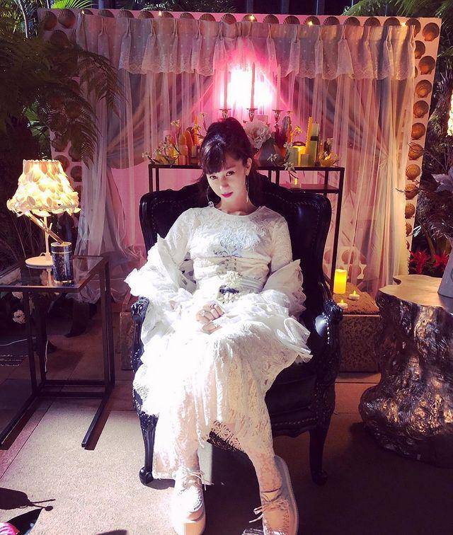 Ayami Nakajo (instagram.com/nakajo_ayami)