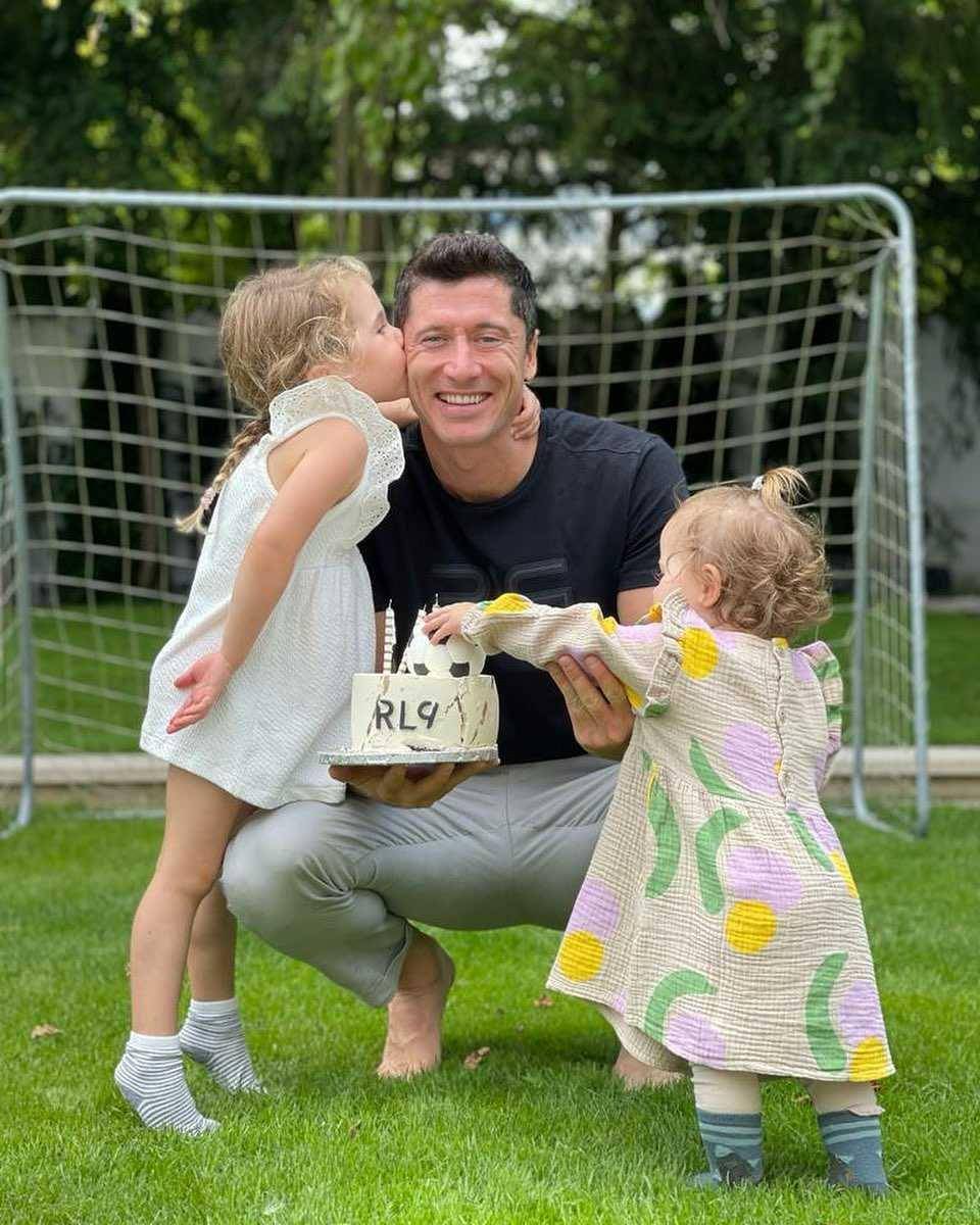 potret keluarga Robert Lewandowski (instagram.com/_rl9)