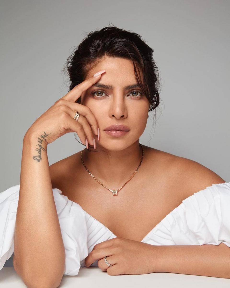Priyanka Chopra (instagram.com/priyankachopra)