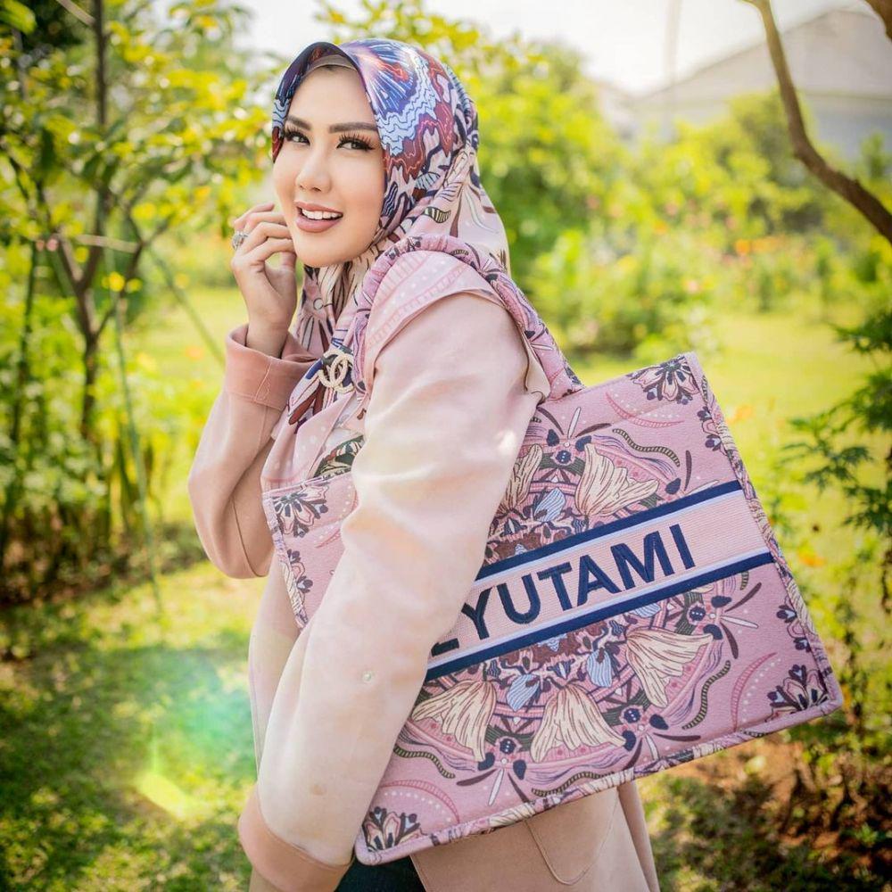 potret Rey Utami (instagram.com/reyutami)