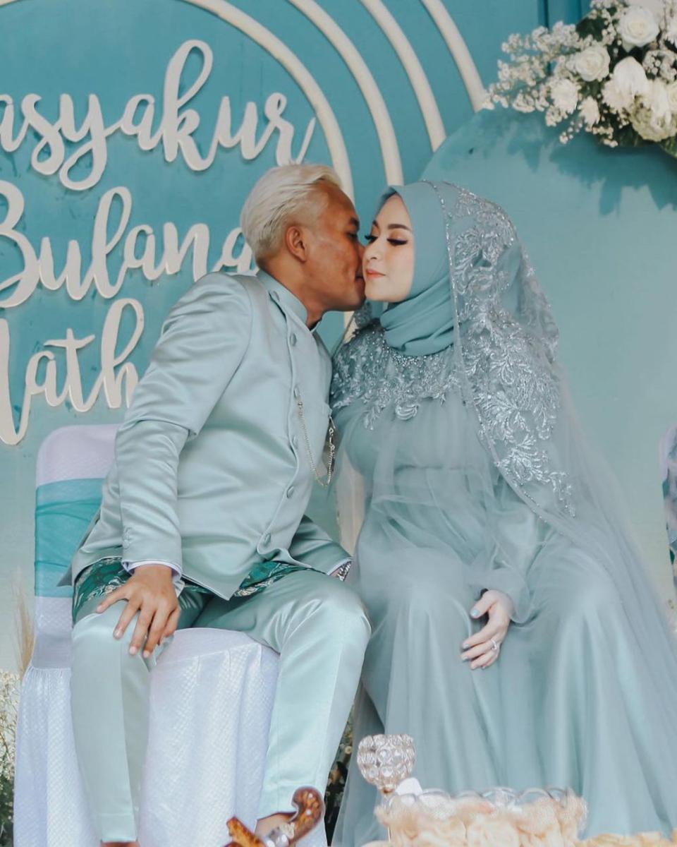 potret tasyakuran 7 bulanan kehamilan Nathalie Holscher dan Sule (instagram.com/nathalieholscher)