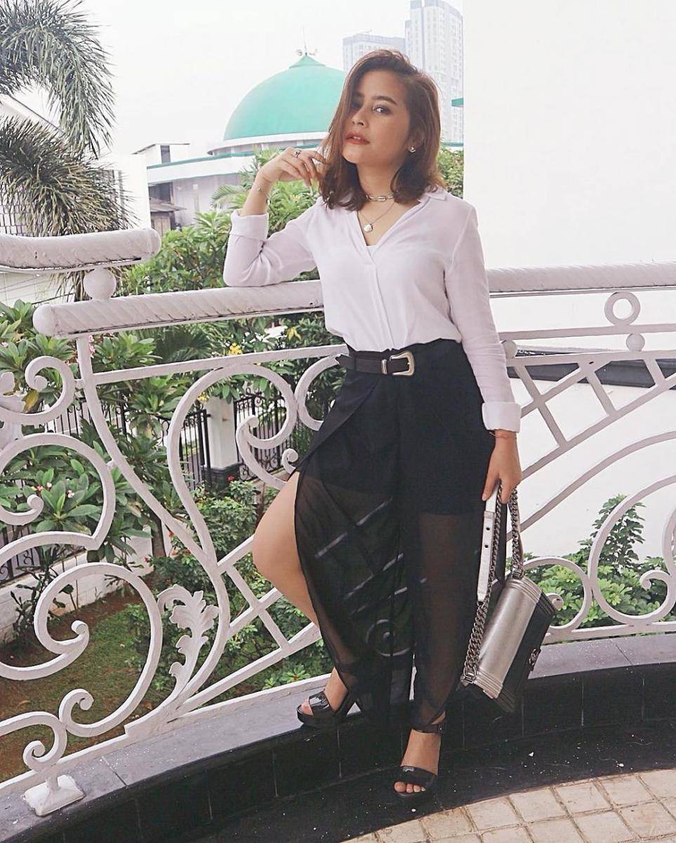 Prilly Latuconsina (instagram/prillylatuconsina96)