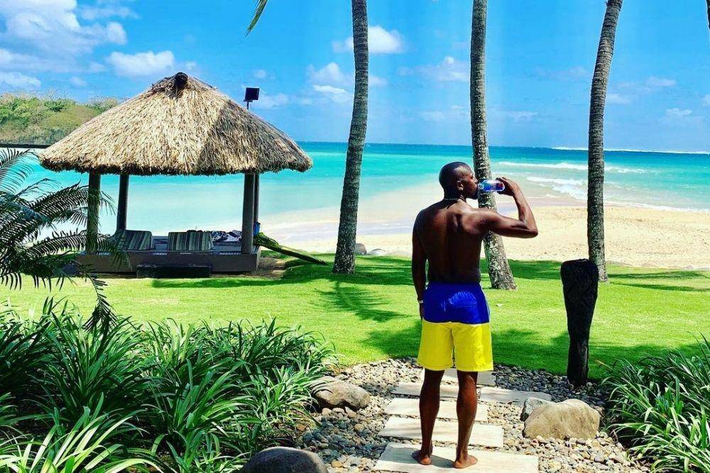 Floyd Mayweather (instagram.com/floydmayweather)