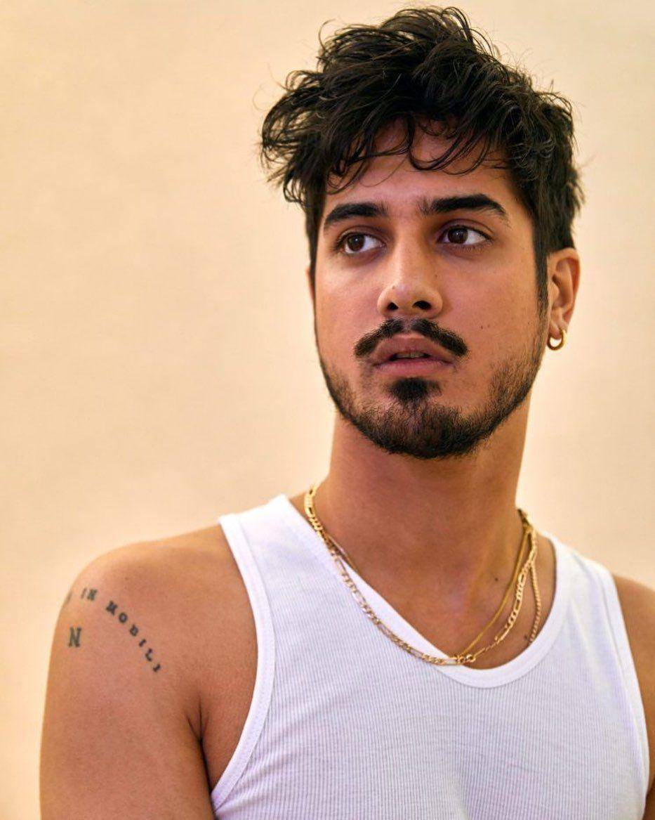 Avan Jogia (instagram.com/jogia)