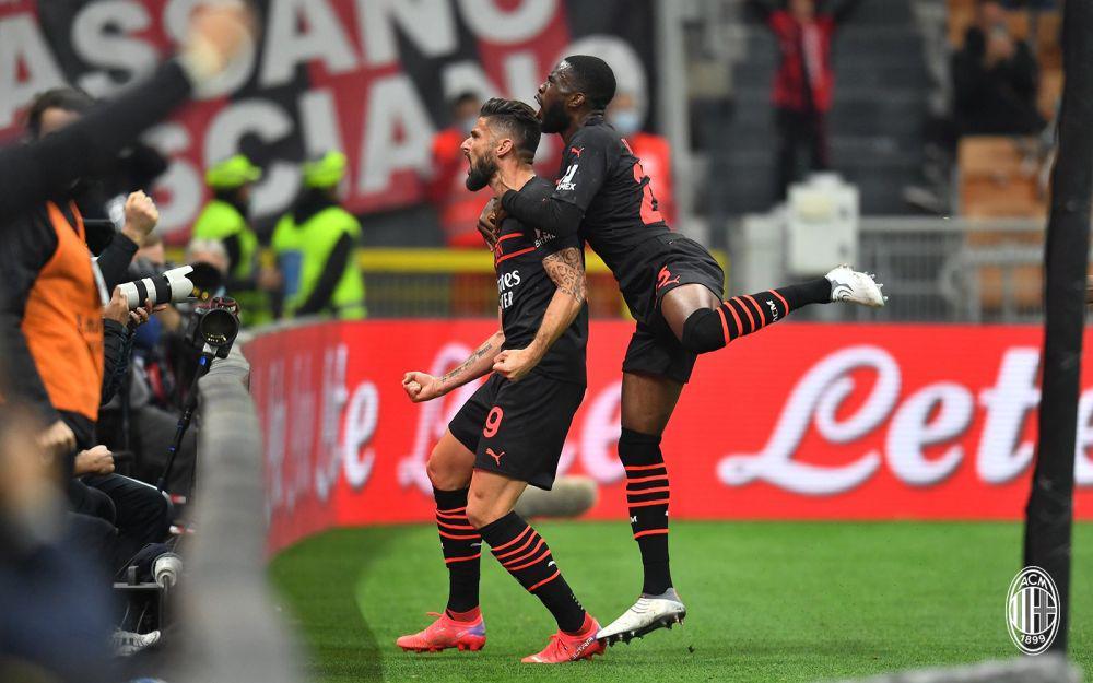 Selebrasi gol Olivier Giroud untuk AC Milan di Serie A 2021/2022. (twitter.com/acmilan)