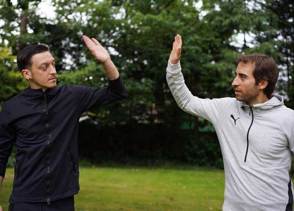 potret Flamini dengan Ozil (instagram.com/Mathieu Flamini)