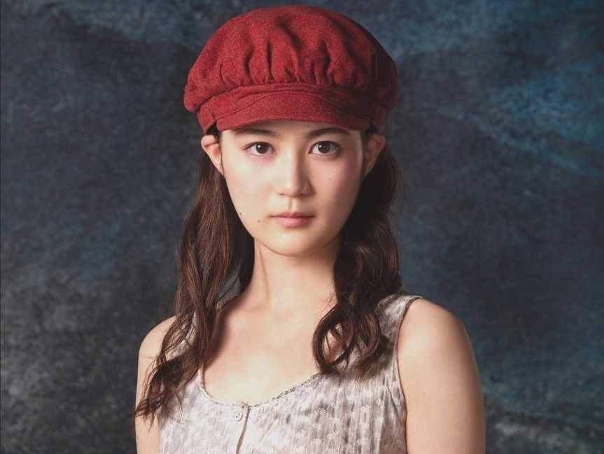 Erika Ikuta (instagram.com/ikutaerika.official)