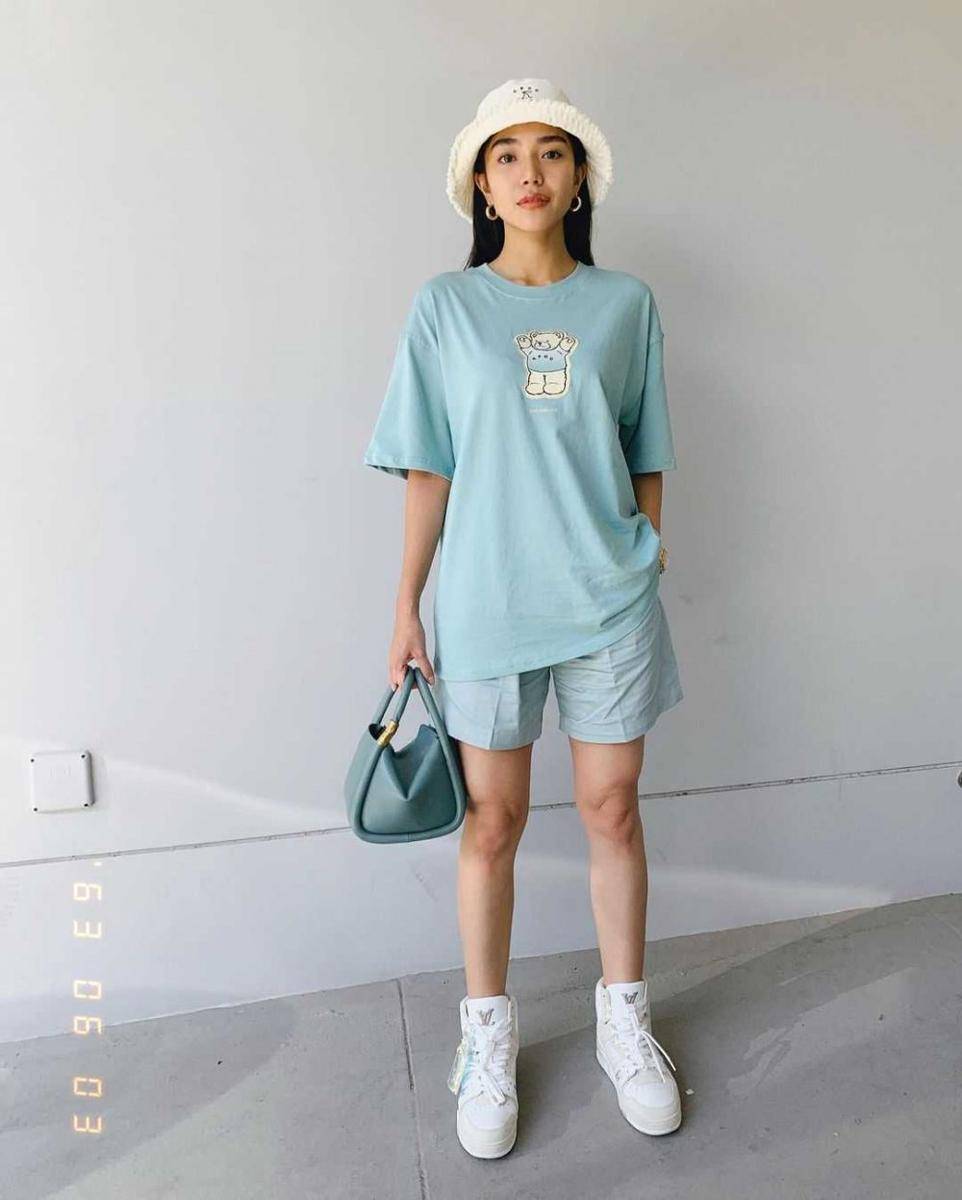 Boyish style ala Prang Kannarun (instagram.com/ladiiprang)
