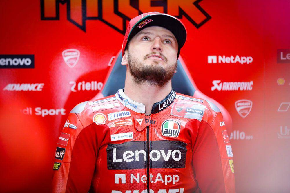 Jack Miller di garasi tim pada GP Emilia Romagna. (motogp.com)
