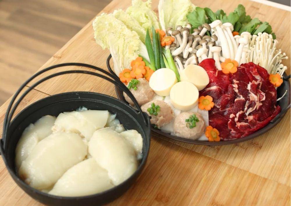 Nabe atau sup ayam kolagen (youtube.com/Devina Hermawan)