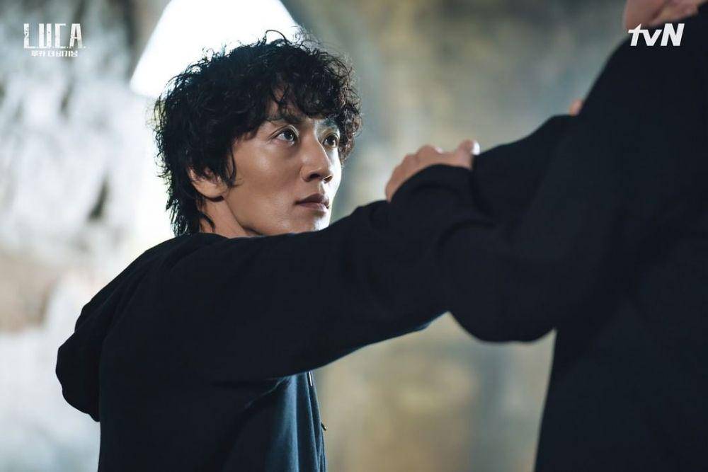 cuplikan kdrama l.u.c.a: the beginning (instagram.com/tvn_drama)