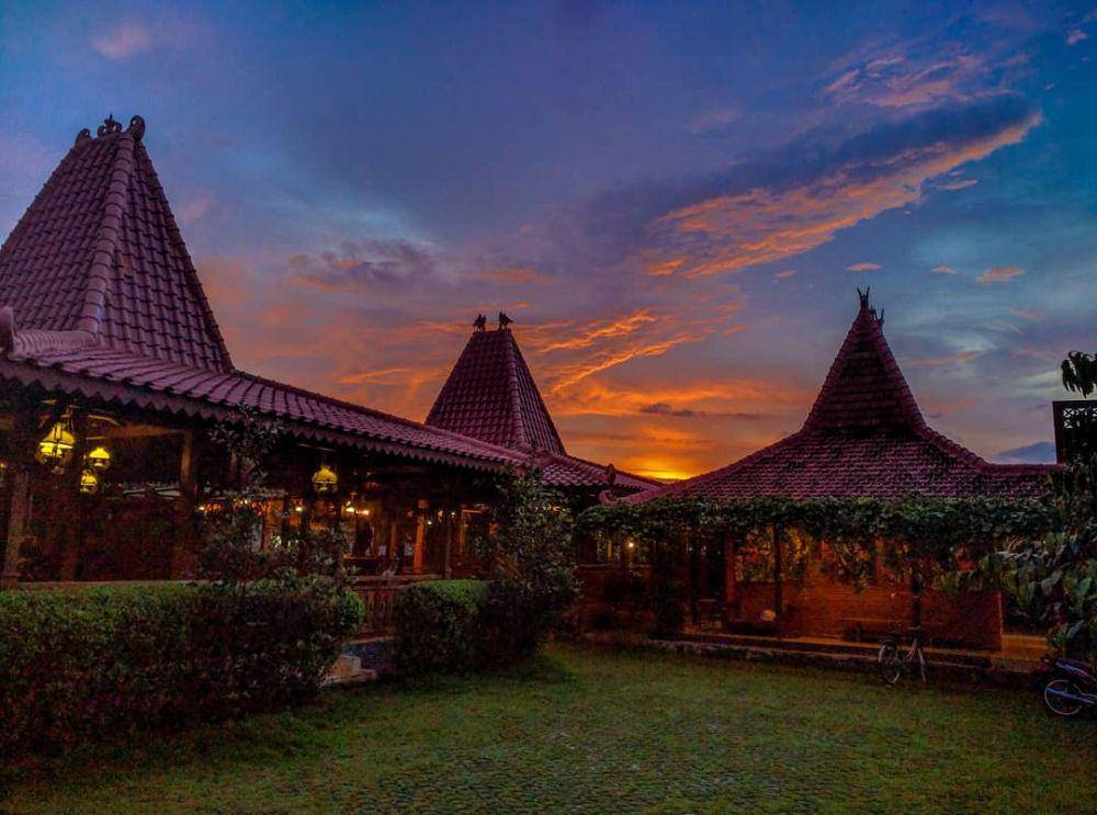 Joglo Ayem Tentrem (instagram.com/jogloayemtentrem)