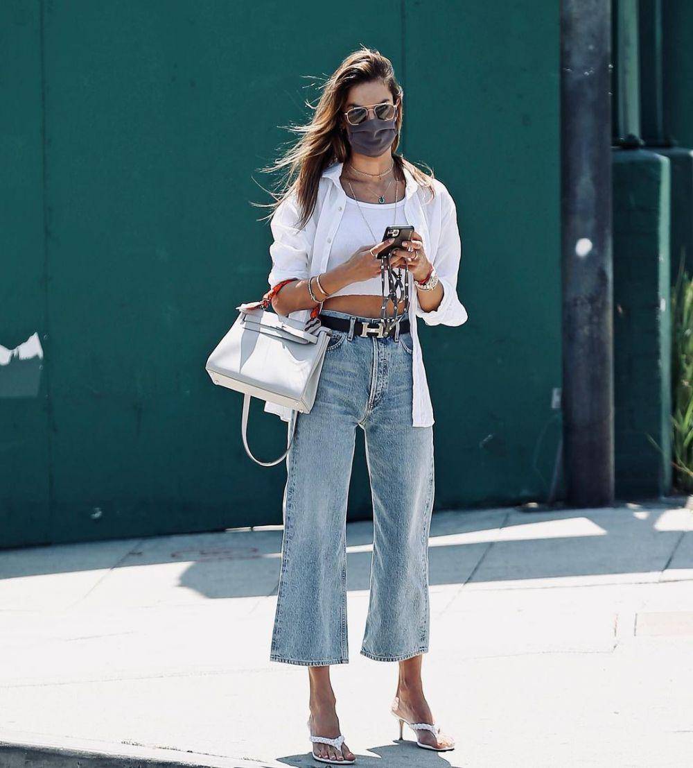 Off-Duty Style ala Alessandra Ambrosio (instagram.com/alessandraambrosio)