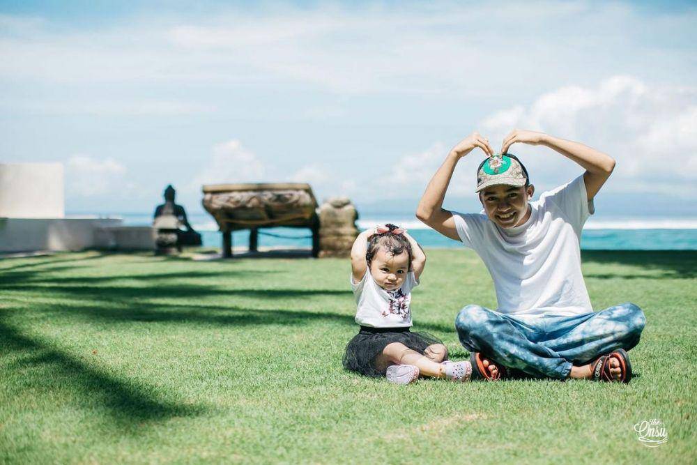 Betrand dan Thania (instagram.com/thaniaputrionsu)
