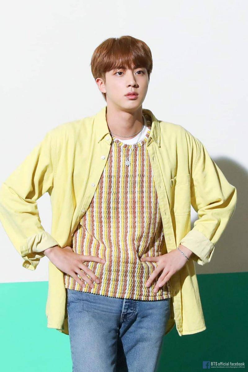 ide outfit kencan ala member BTS (Facebook.com/bangtan.official)