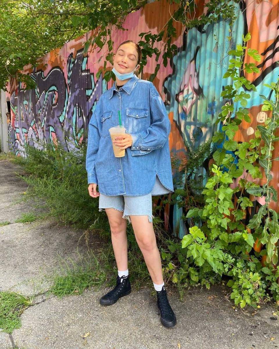 Off-Duty Style ala Gigi Hadid (instagram.com/gigihadid)