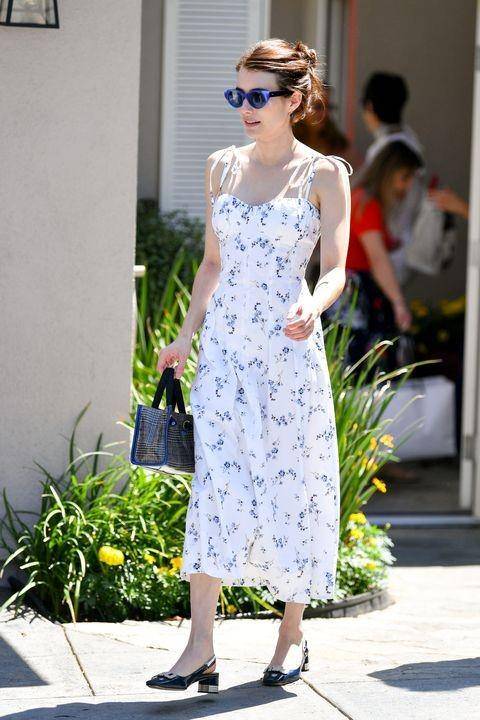 Style Emma Robets. (cosmopolitan.com)