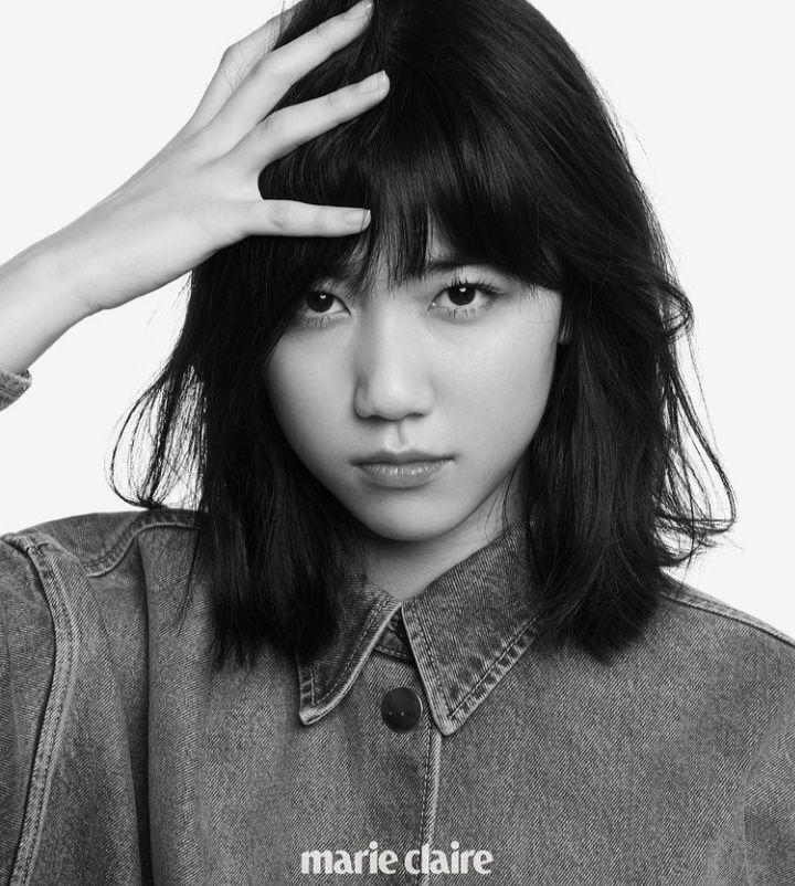 Lee Re (instagram.com/leere0312)