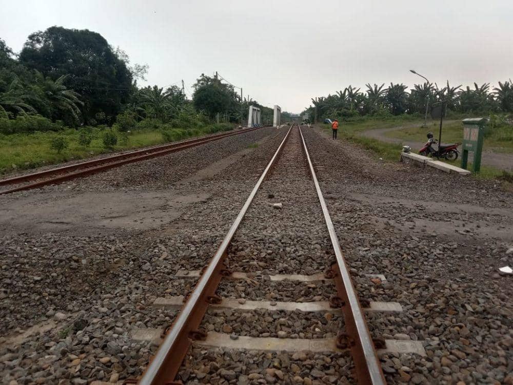 Kronologi Petugas Rel Tewas Tertemper KA Kalimas di Batang