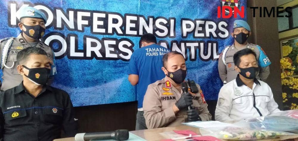 Kapolres Bantul, AKBP Ihsan (tengah). (IDN Times/Daruwaskita)