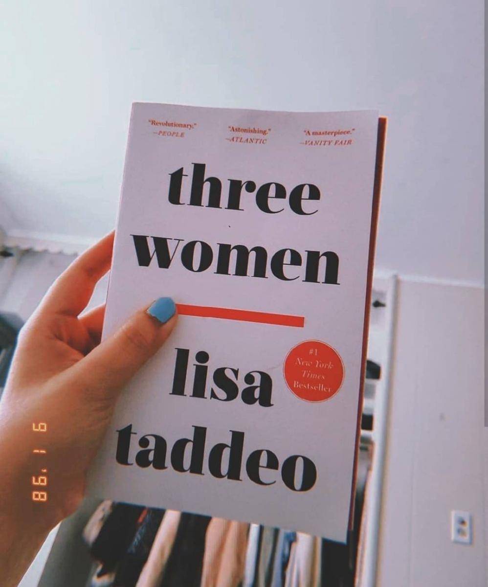 novel Three Women oleh Lisa Taddeo (instagram.com/lcslitbookshelf)